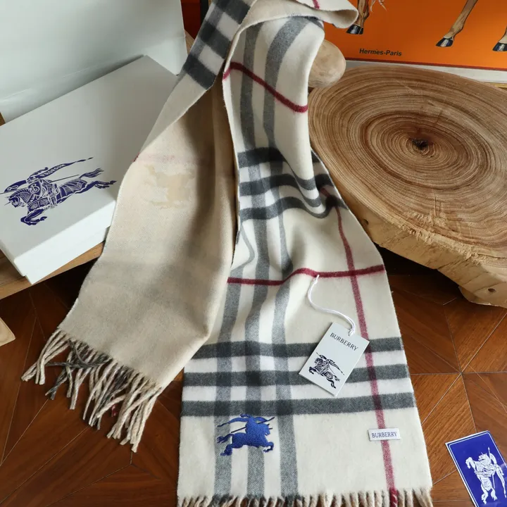 スーパーコピー バーバリー ス マフラー