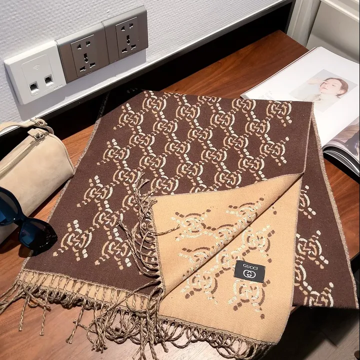 スーパーコピー グッチ マフラー