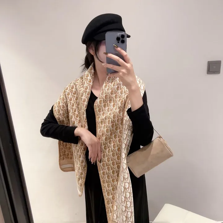 スーパーコピー ディオール マフラー