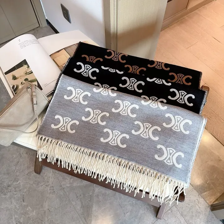 スーパーコピー セリーヌ マフラー