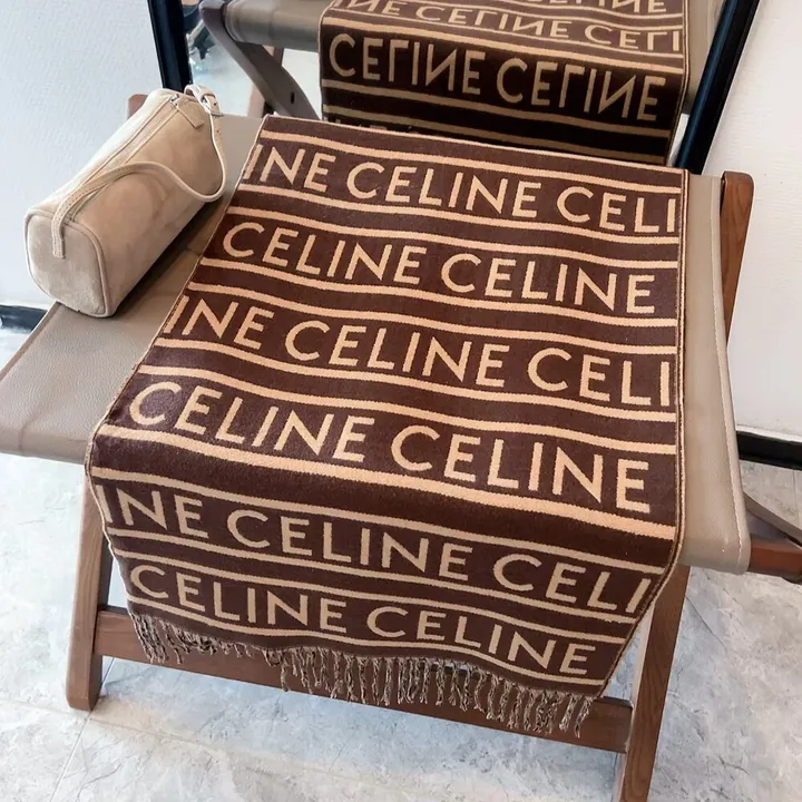 スーパーコピー セリーヌ マフラー