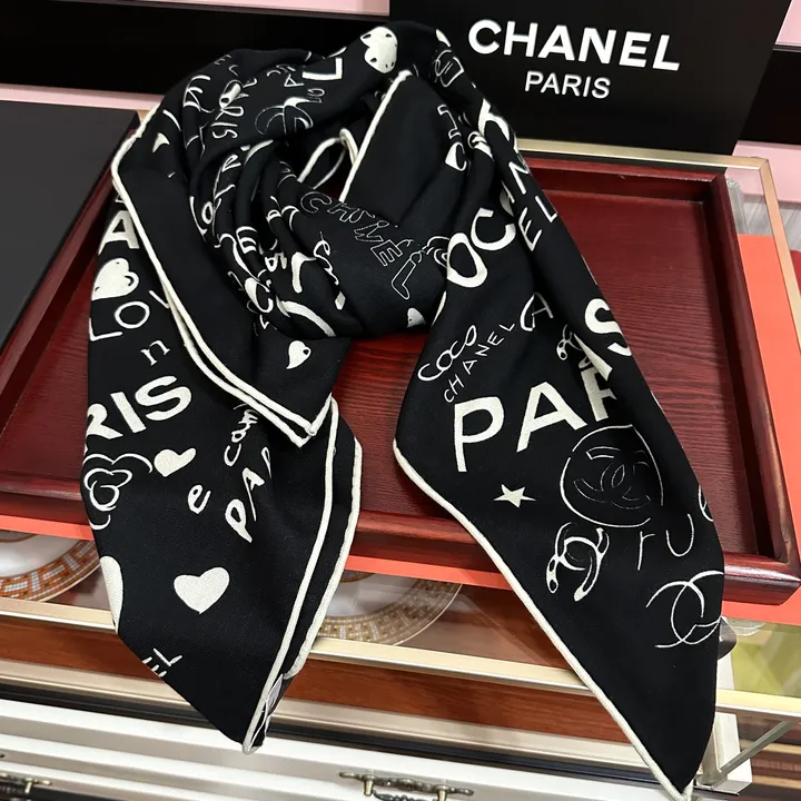 スーパーコピー シャネル マフラー