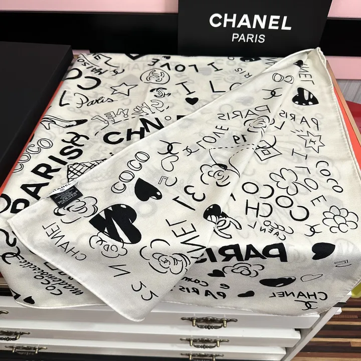 スーパーコピー シャネル マフラー