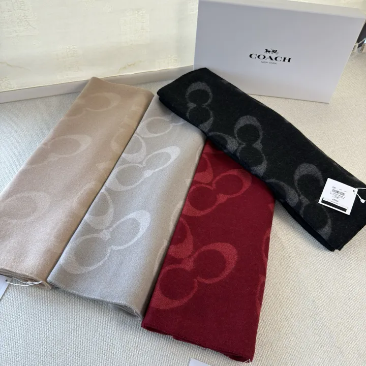 スーパーコピー コーチ マフラー