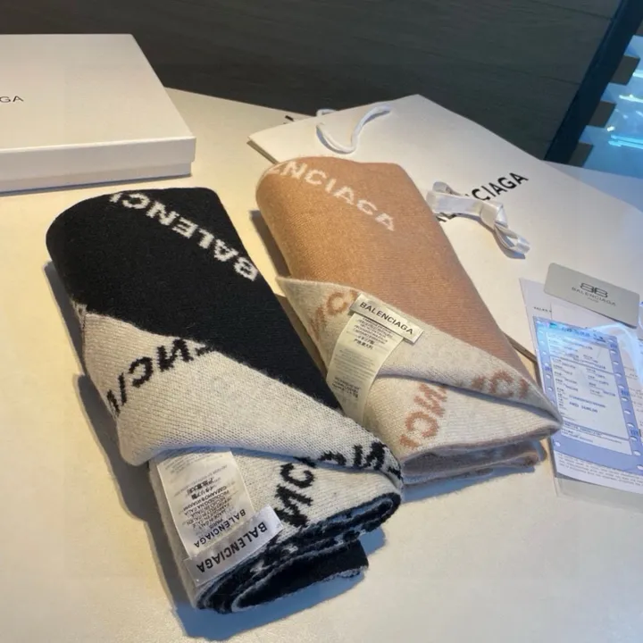 スーパーコピー バレンシアガ マフラー