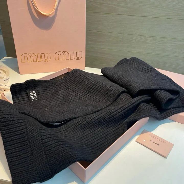 スーパーコピー ミュウミュウ マフラー