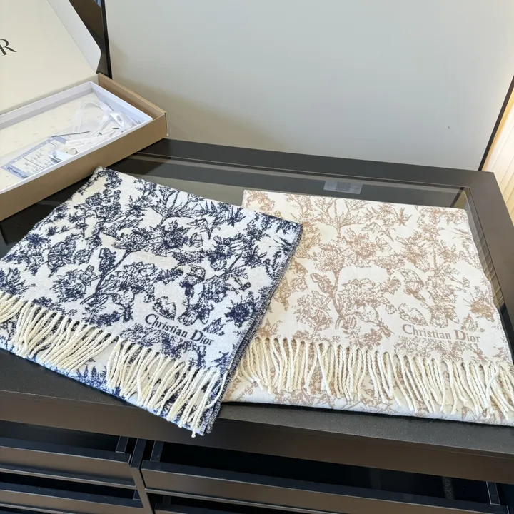 スーパーコピー ディオール マフラー