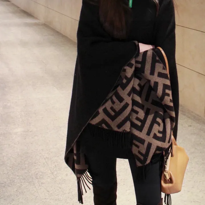 スーパーコピー フェンディ マフラー