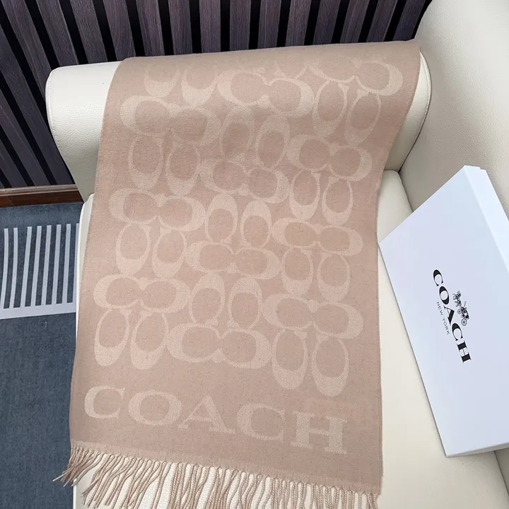 スーパーコピー コーチ マフラー