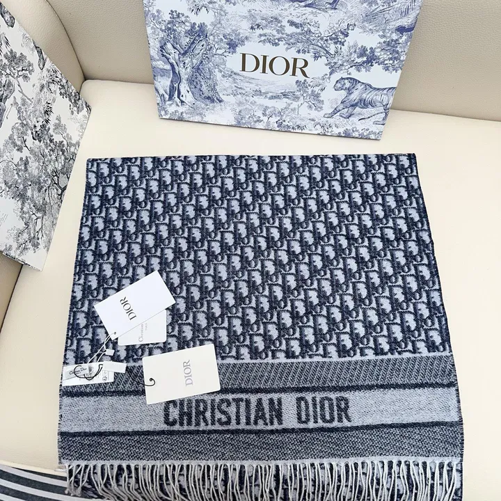 スーパーコピー ディオール マフラー