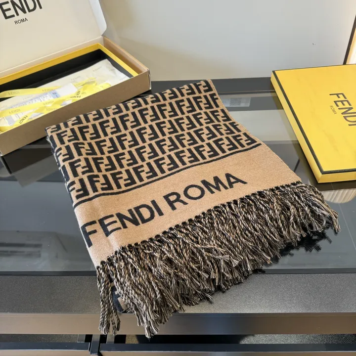 スーパーコピー フェンディ マフラー