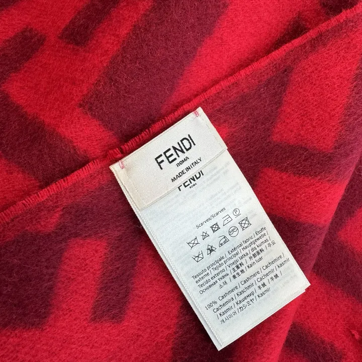 スーパーコピー フェンディ マフラー