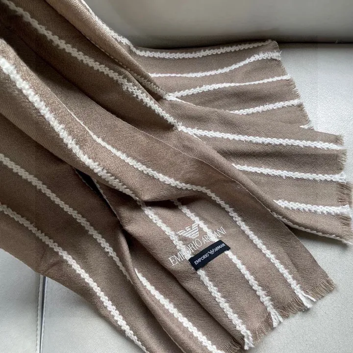 スーパーコピー アルマーニ マフラー