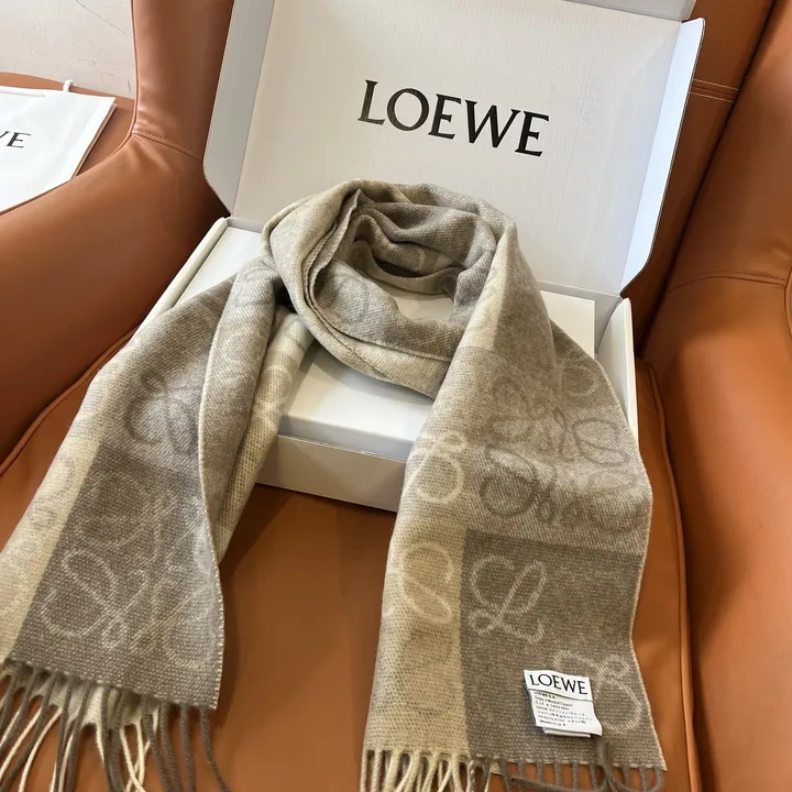 スーパーコピー ロエベ マフラー