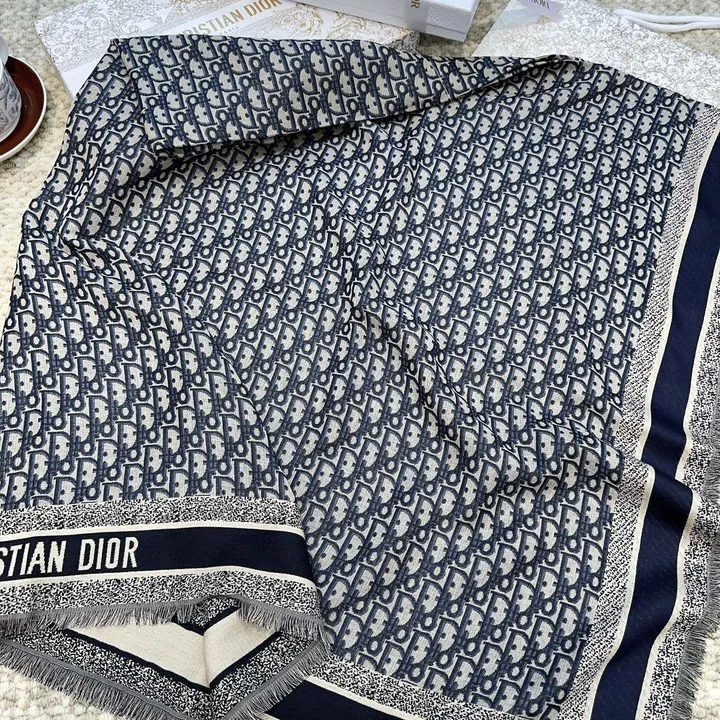 スーパーコピー ディオール マフラー