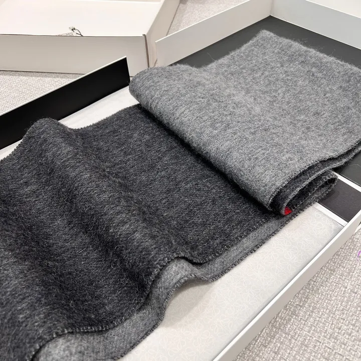 スーパーコピー ロエベ マフラー