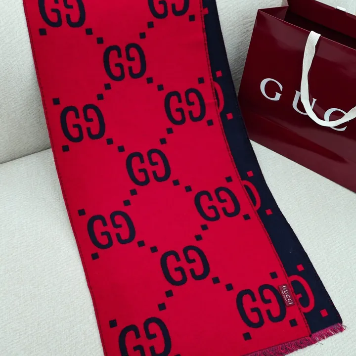 スーパーコピー グッチ マフラー