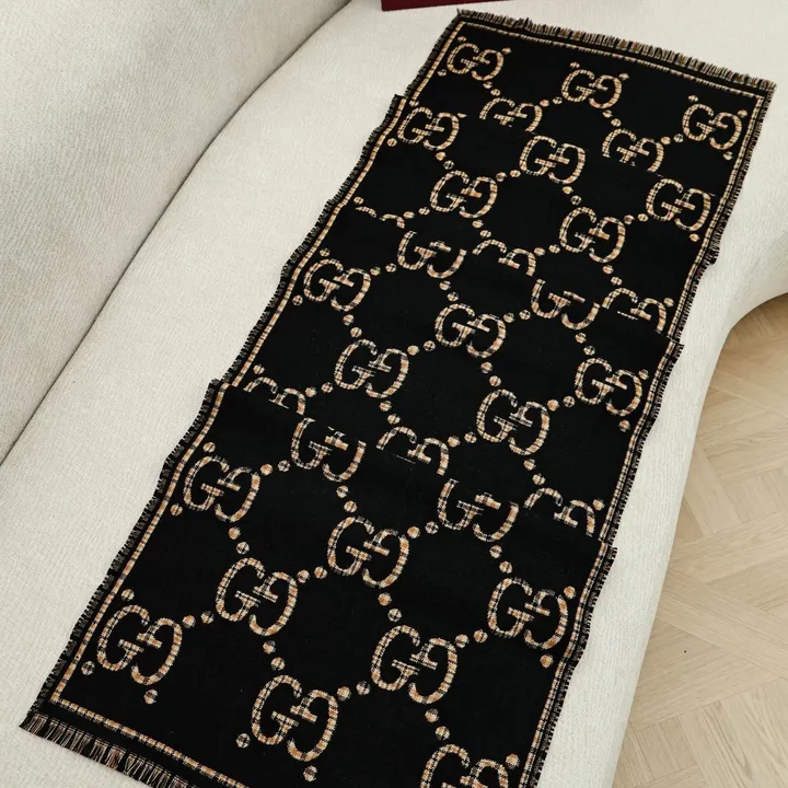 スーパーコピー グッチ マフラー