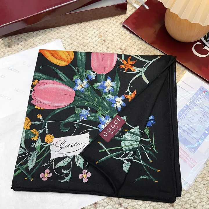 スーパーコピー グッチ マフラー