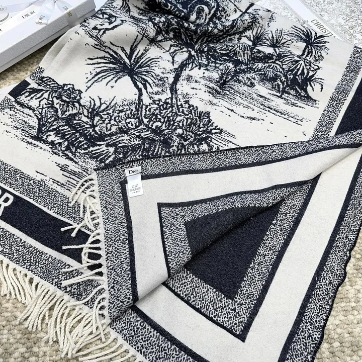 スーパーコピー ディオール マフラー