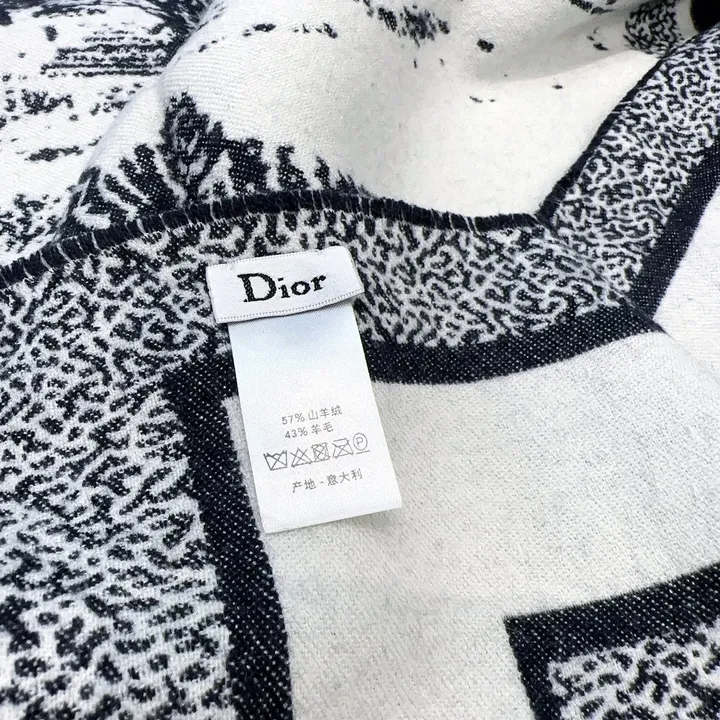 スーパーコピー ディオール マフラー