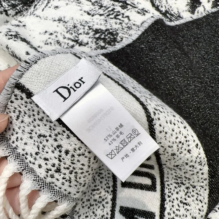 スーパーコピー ディオール マフラー