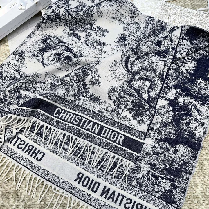 スーパーコピー ディオール マフラー