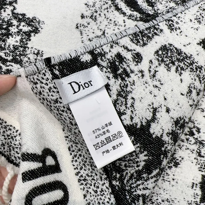 スーパーコピー ディオール マフラー