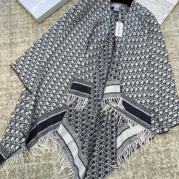 スーパーコピー ディオール マフラー