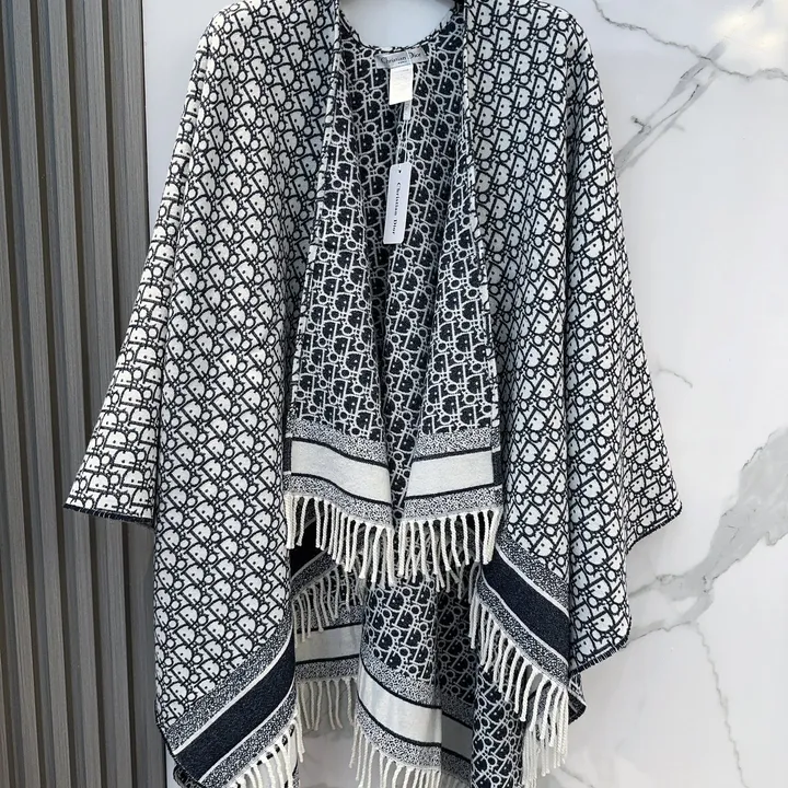 スーパーコピー ディオール マフラー