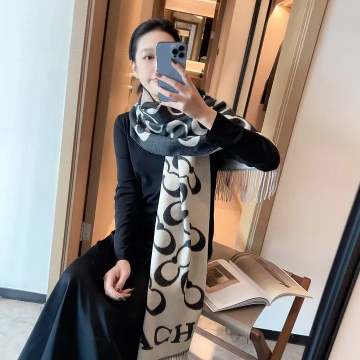 スーパーコピー コーチ マフラー