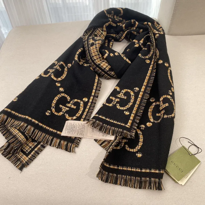 スーパーコピー グッチ マフラー