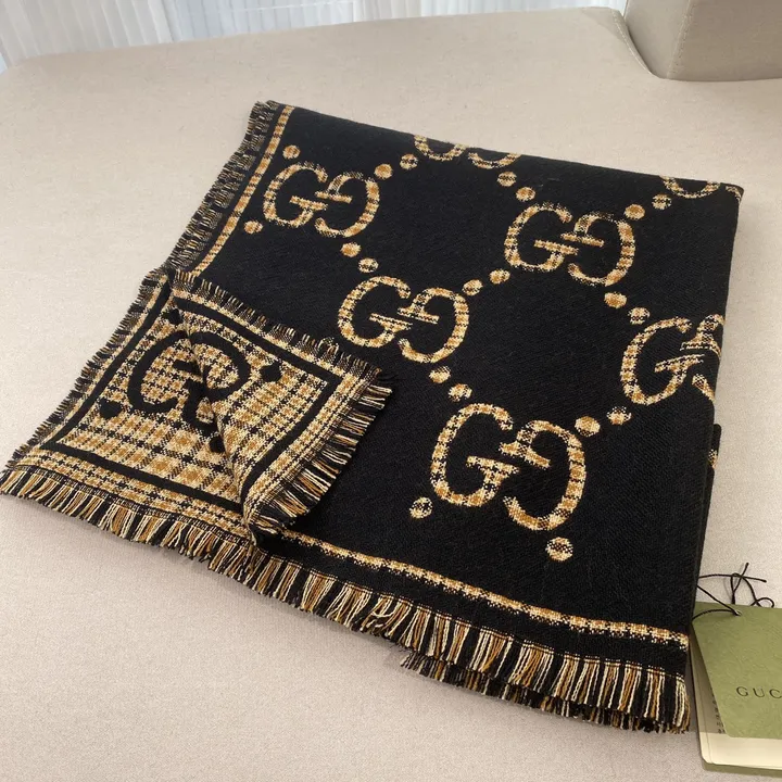 スーパーコピー グッチ マフラー