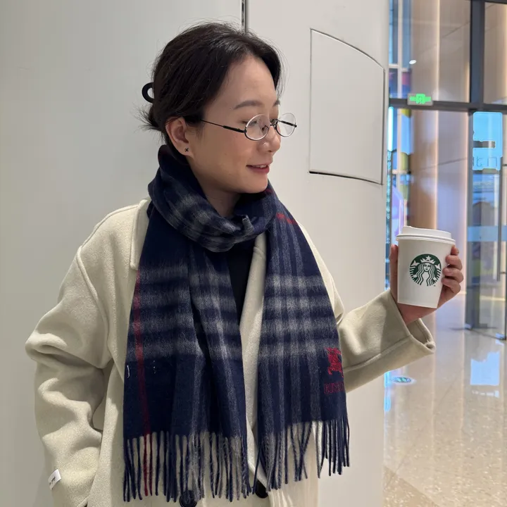 スーパーコピー バーバリー ス マフラー