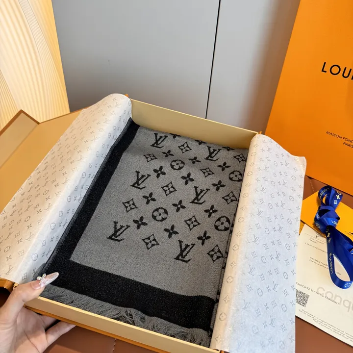 スーパーコピー ルイヴィトン マフラー