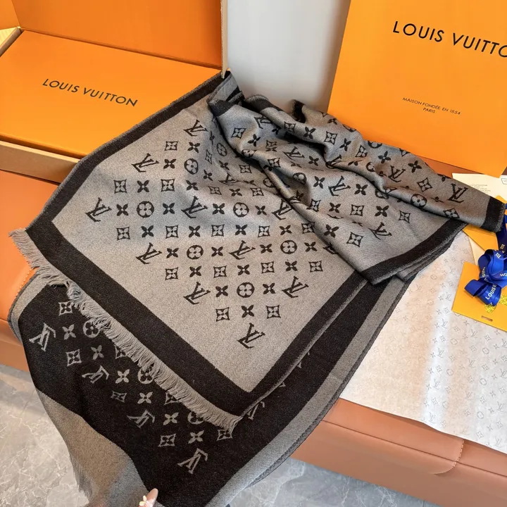 スーパーコピー ルイヴィトン マフラー