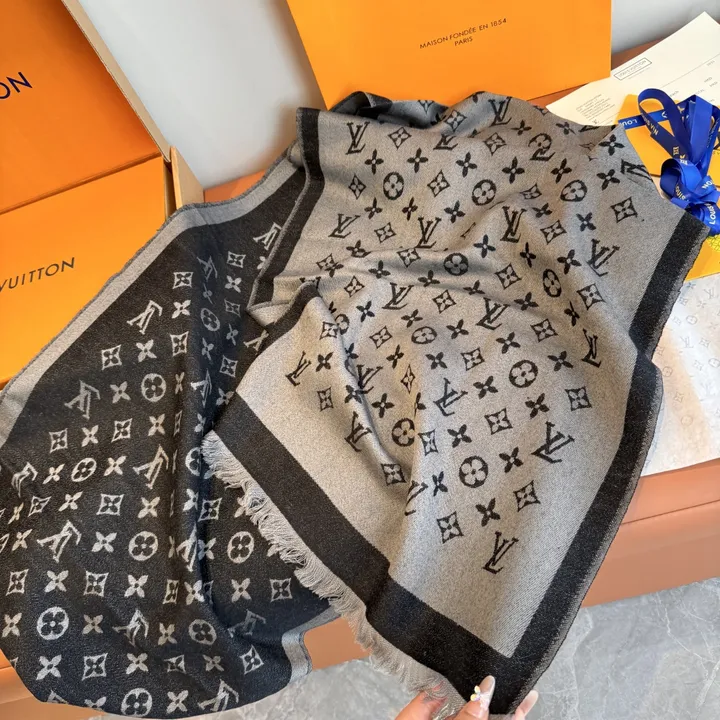 スーパーコピー ルイヴィトン マフラー