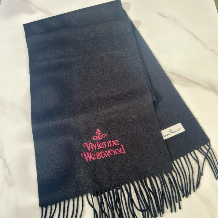 スーパーコピー ヴィヴィアン・ウエストウッド マフラー