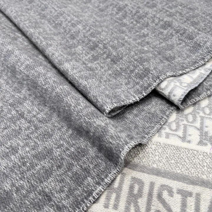 スーパーコピー ディオール マフラー