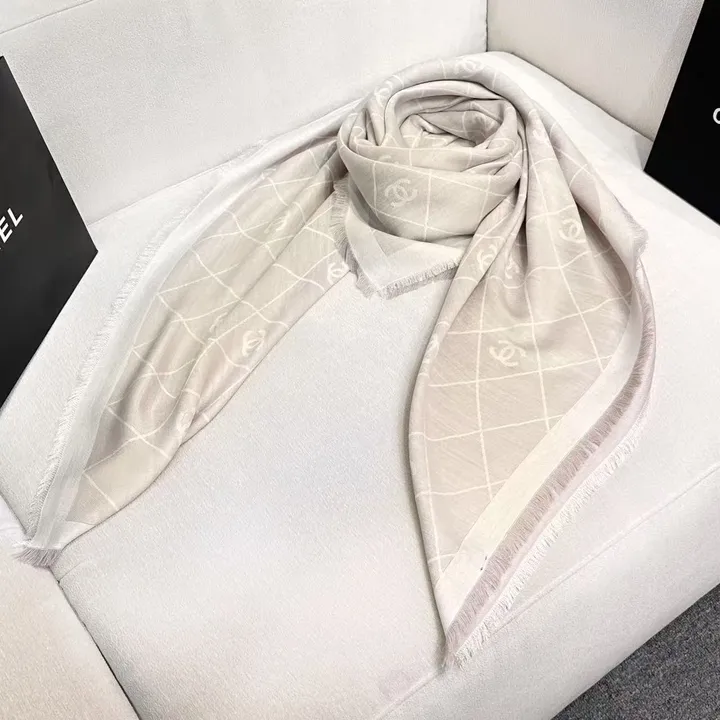 スーパーコピー シャネル マフラー