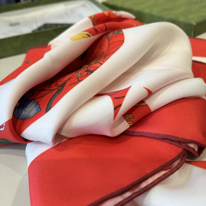 スーパーコピー グッチ マフラー