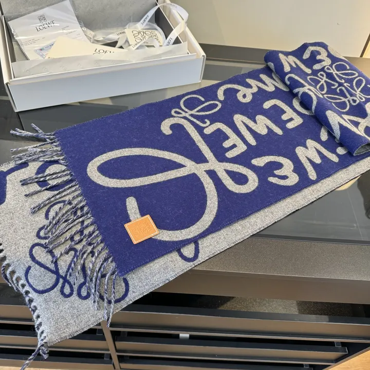 スーパーコピー ロエベ マフラー