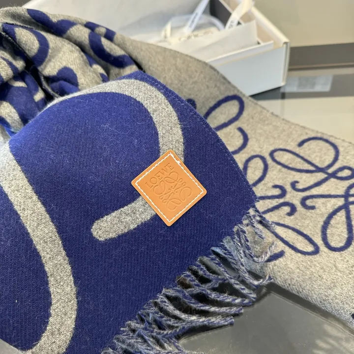 スーパーコピー ロエベ マフラー