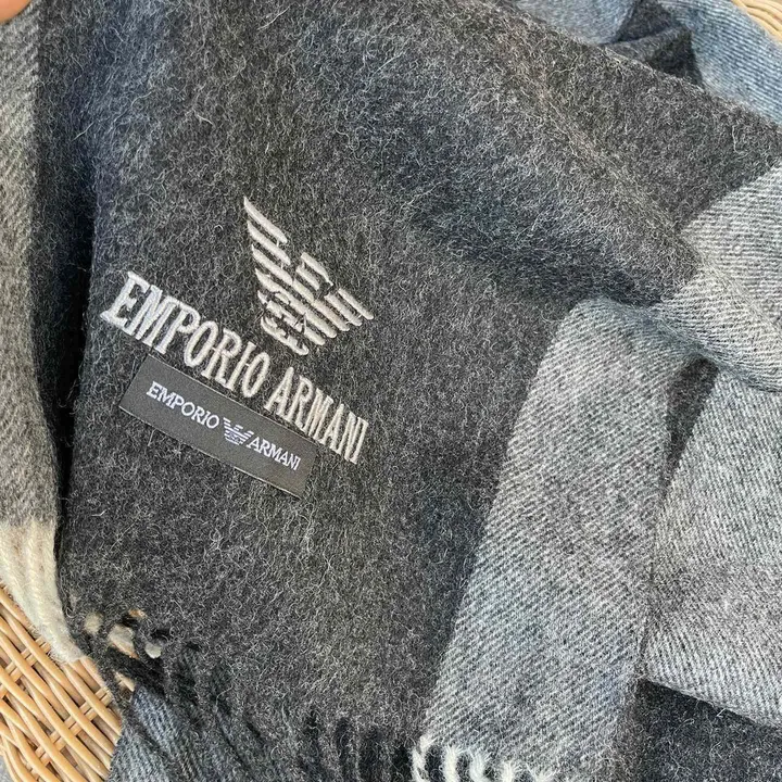 スーパーコピー アルマーニ マフラー