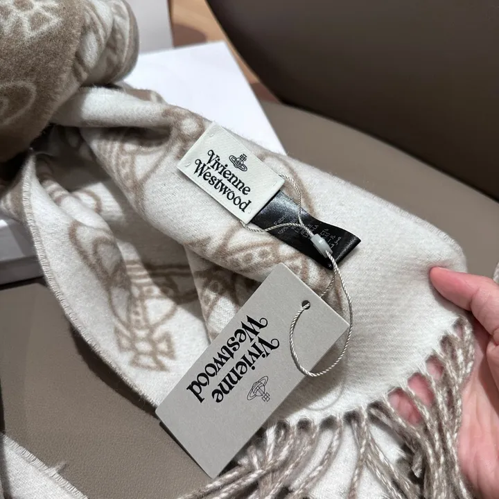 スーパーコピー ヴィヴィアン・ウエストウッド マフラー