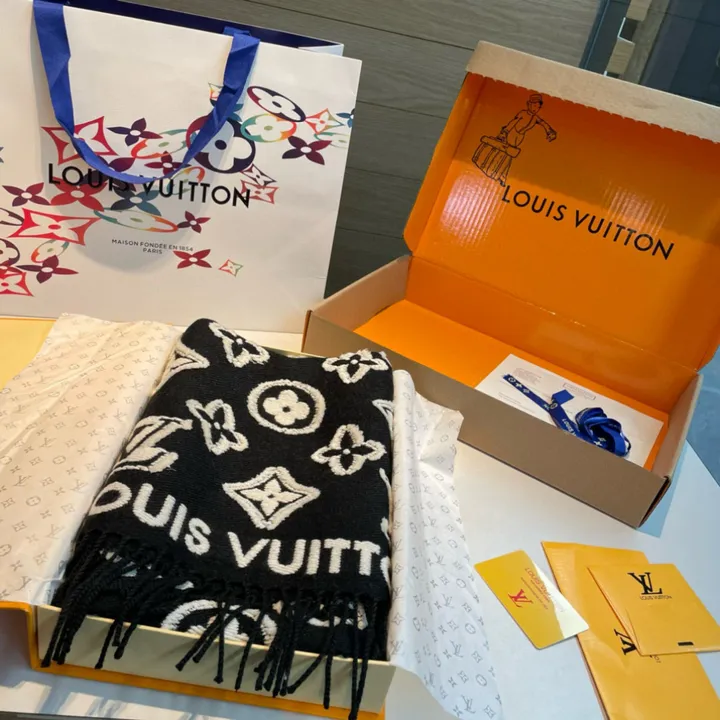 スーパーコピー ルイヴィトン マフラー