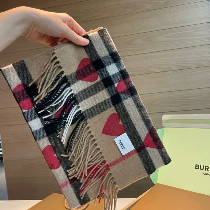 スーパーコピー バーバリー ス マフラー