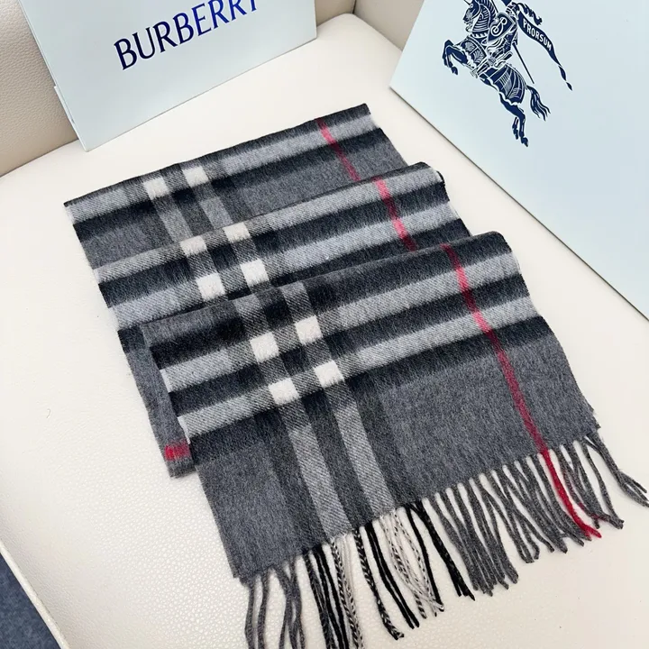 スーパーコピー バーバリー ス マフラー