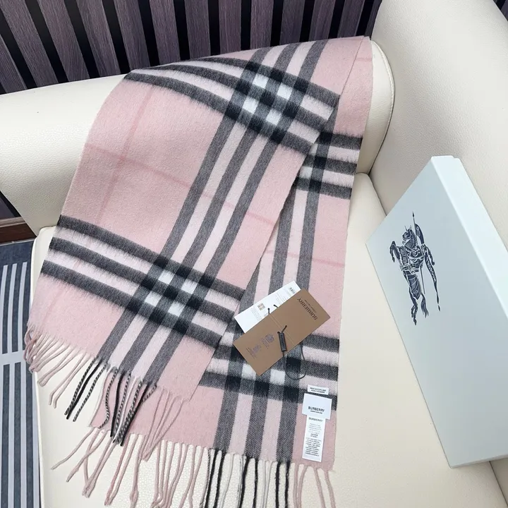 スーパーコピー バーバリー ス マフラー