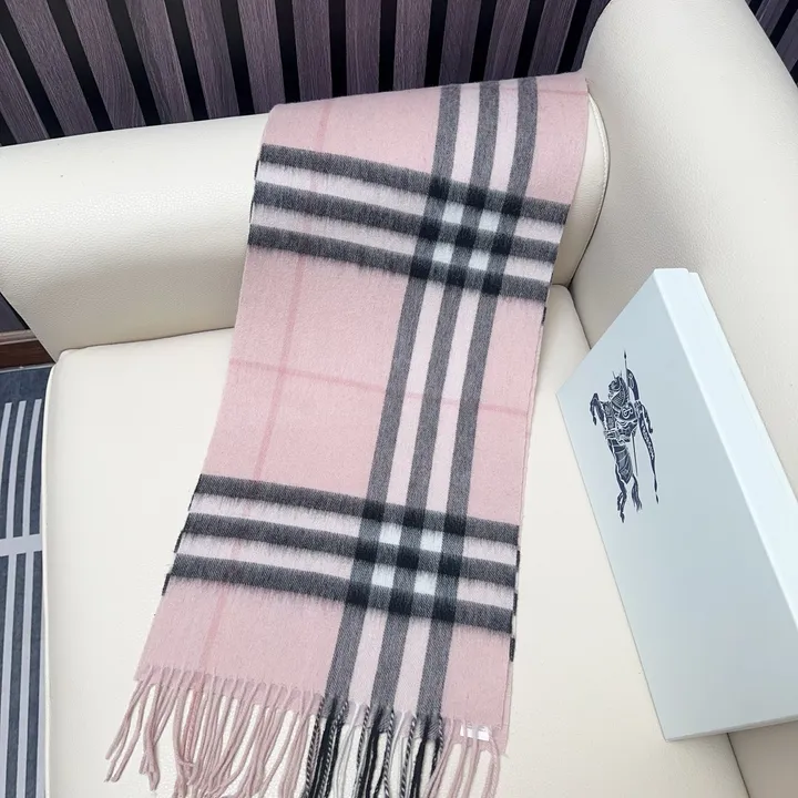 スーパーコピー バーバリー ス マフラー